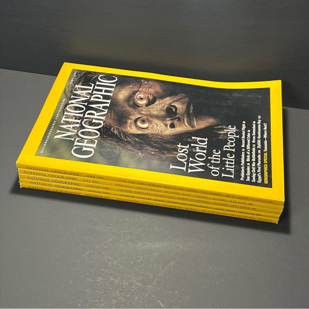 5x National Geographic Magazines Bundle (2005)